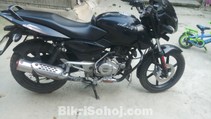 Bajaj pulsar 2011